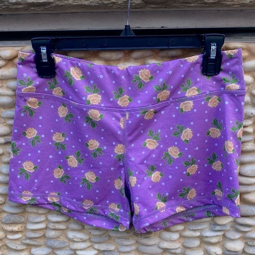 IAB MFG I Am Becoming Purple Floral Print 3-Inch No Ride Shorts Size L/10 EUC!